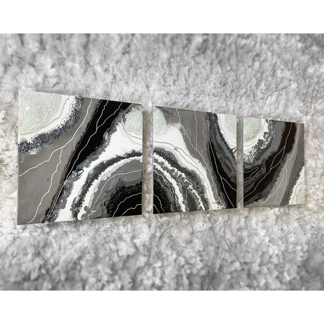 akasztóval. EPOXI KÉP mérete: (3db) x 1 x 40 x 40 cm. Év: 2021